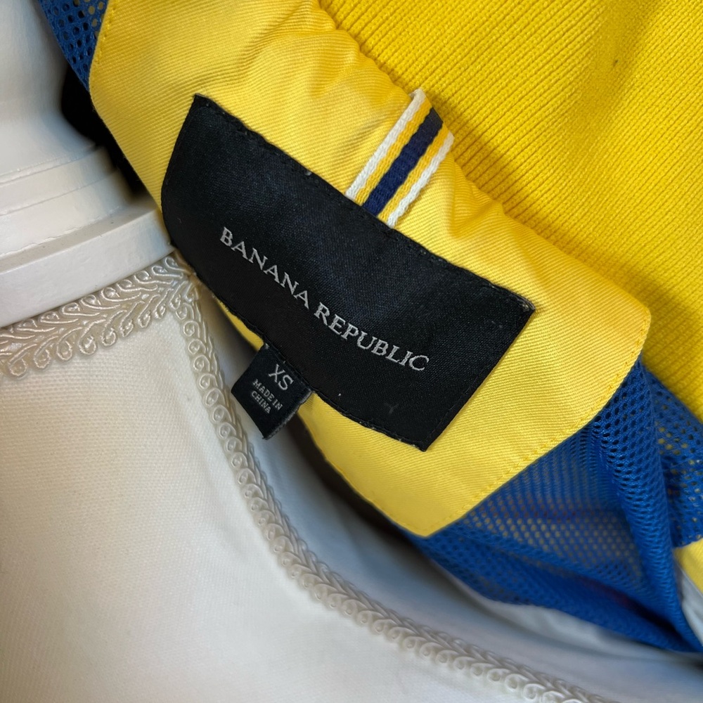 Banana Republic Yellow Jacket- Unisex, Size XS - Picture 2 of 12
